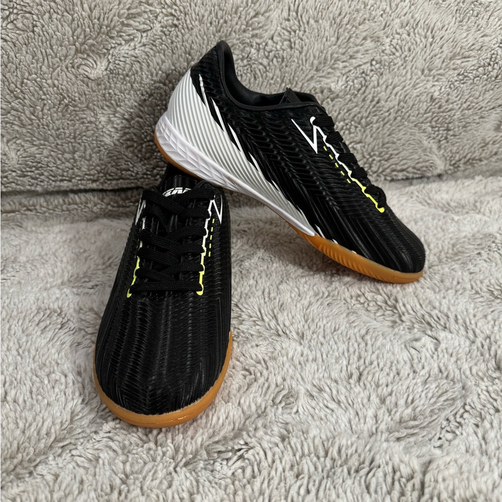 Boys' Vizari Soccer Shoes - Size 3